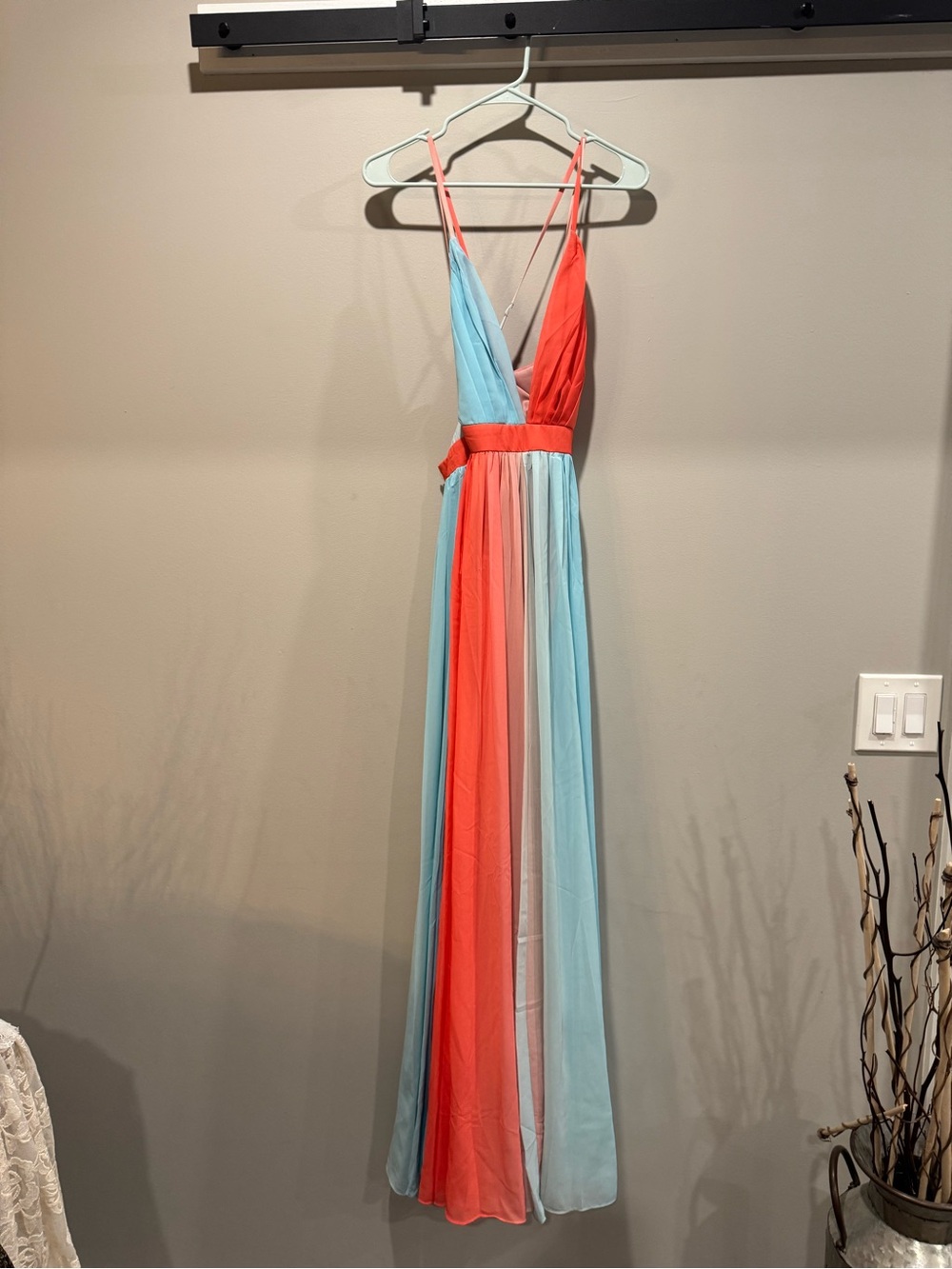 Luxxel Colorblock Maxi Dress Size Medium Coral Blue